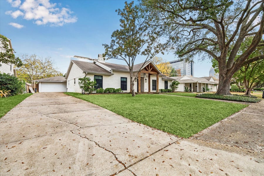 Property photo for 2127 Blue Willow Drive, Houston, TX