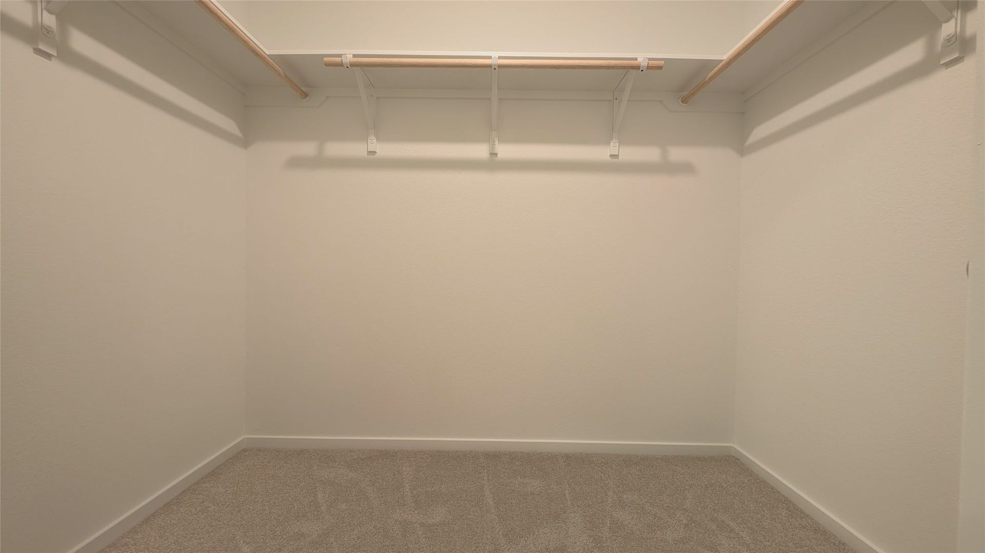 21510 Colonial Meadow Creek Trail, Waller, TX 77484 Primary closet
