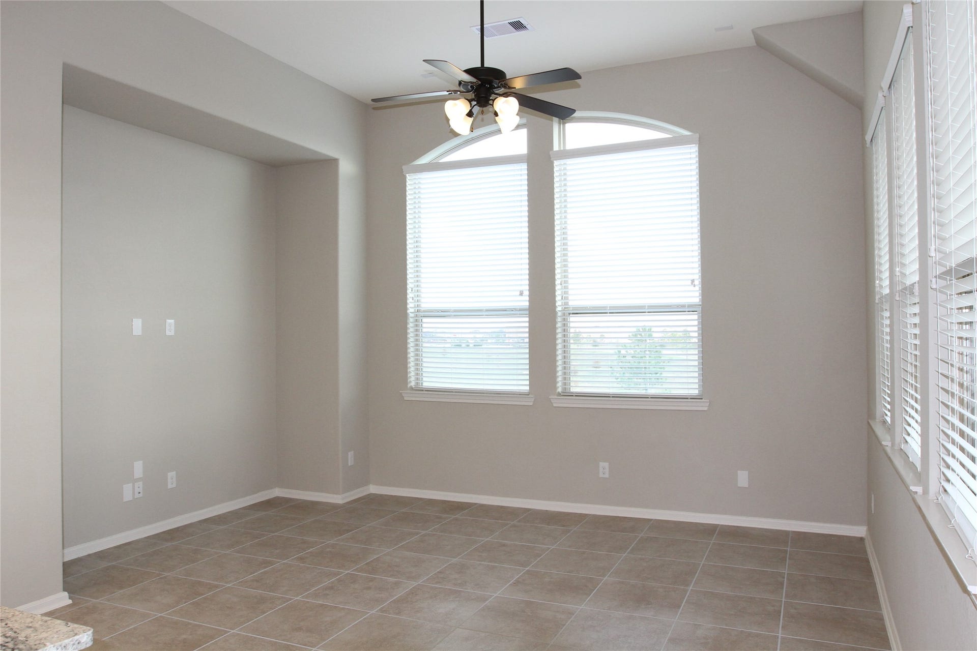 12102 La Strada Street, Richmond, TX 77406 12102 La Strada Street, Richmond, TX 77406