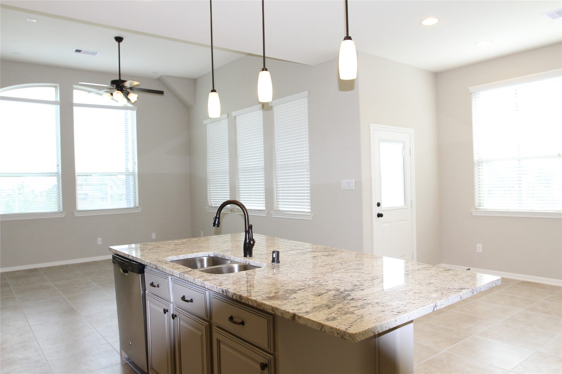 12102 La Strada Street, Richmond, TX 77406 12102 La Strada Street, Richmond, TX 77406