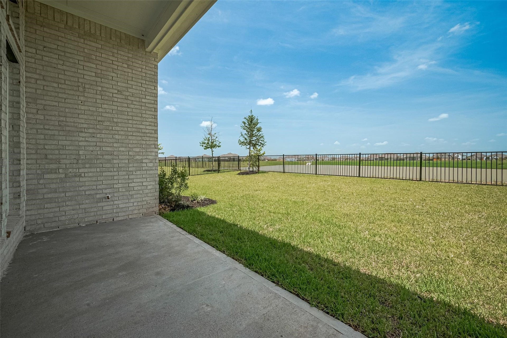 2911 Golden Isle Drive, Texas City, TX 77568 2911 Golden Isle Drive, Texas City, TX 77568