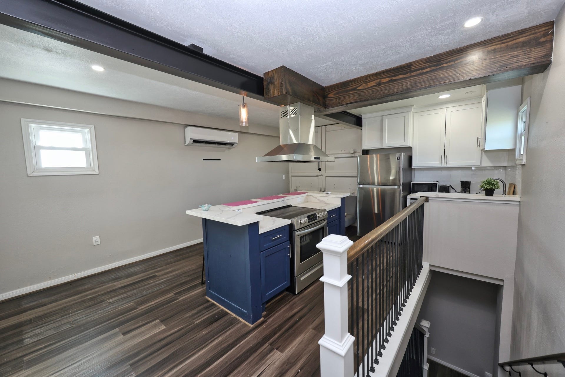 4016 Las Palmas Street, Galveston, TX 77554 4016 Las Palmas Street, Galveston, TX 77554