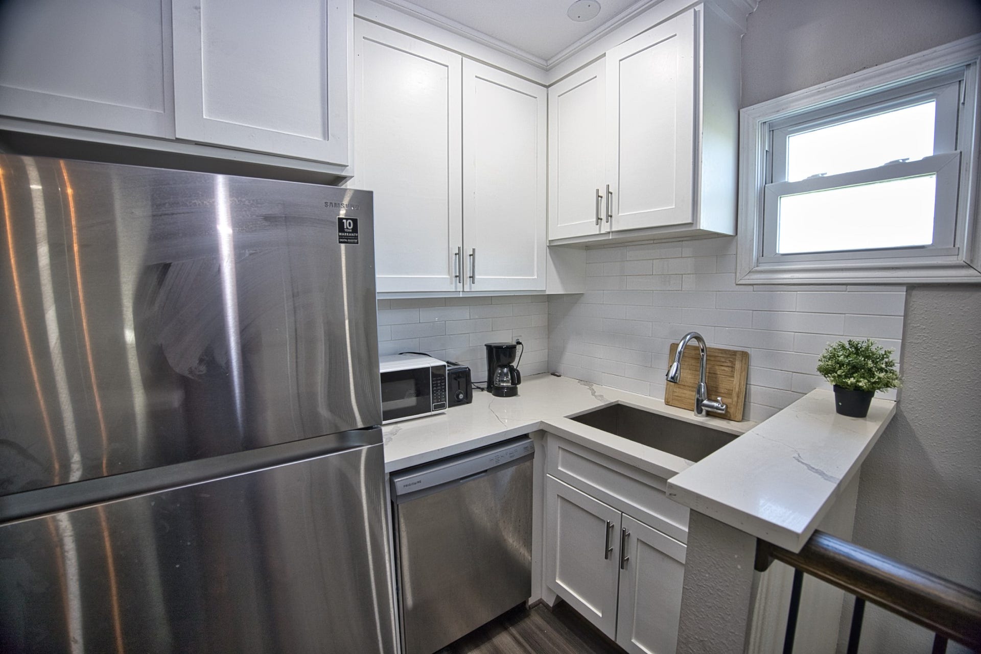 4016 Las Palmas Street, Galveston, TX 77554 4016 Las Palmas Street, Galveston, TX 77554