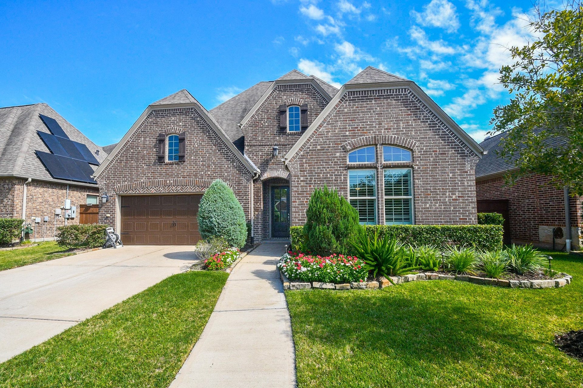 2330 Twin Rose Drive, Missouri City, TX 77459 2330 Twin Rose Drive, Missouri City, TX 77459