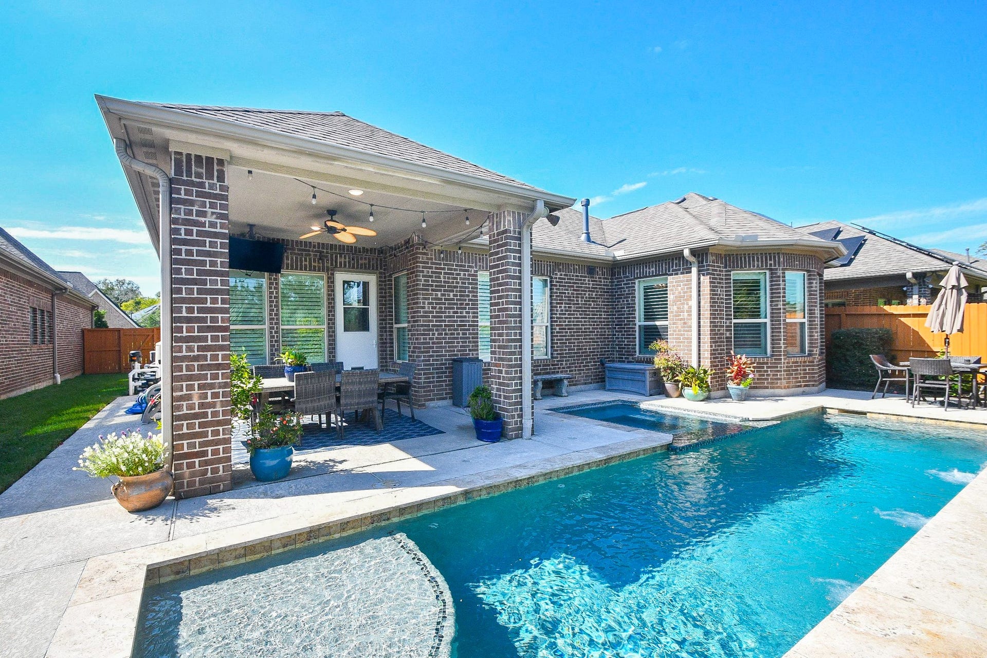 2330 Twin Rose Drive, Missouri City, TX 77459 2330 Twin Rose Drive, Missouri City, TX 77459
