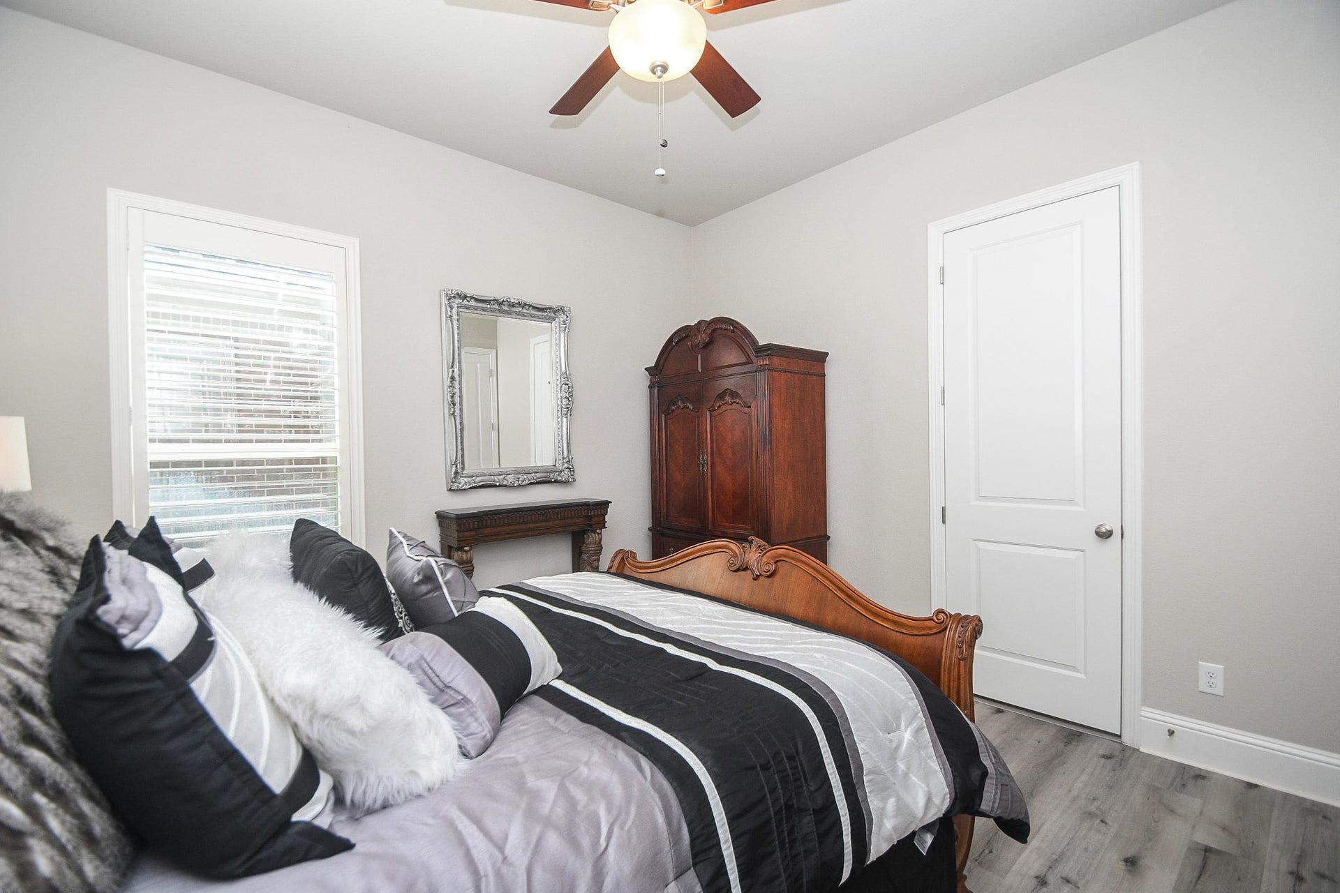 2330 Twin Rose Drive, Missouri City, TX 77459 2330 Twin Rose Drive, Missouri City, TX 77459