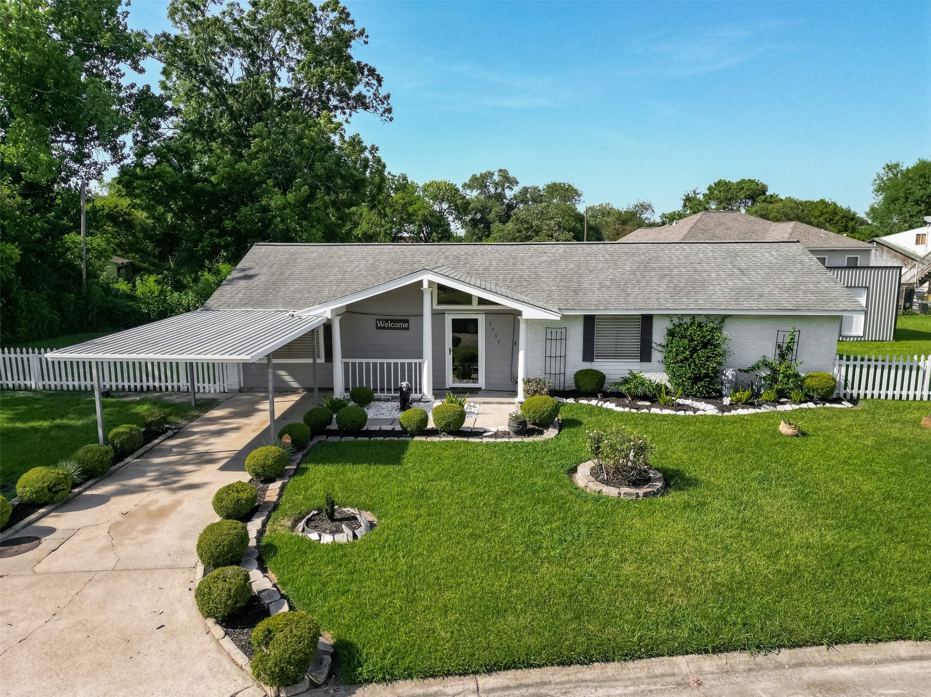 7502 Nightingale Circle, Texas City, TX 77591 7502 Nightingale Circle, Texas City, TX 77591