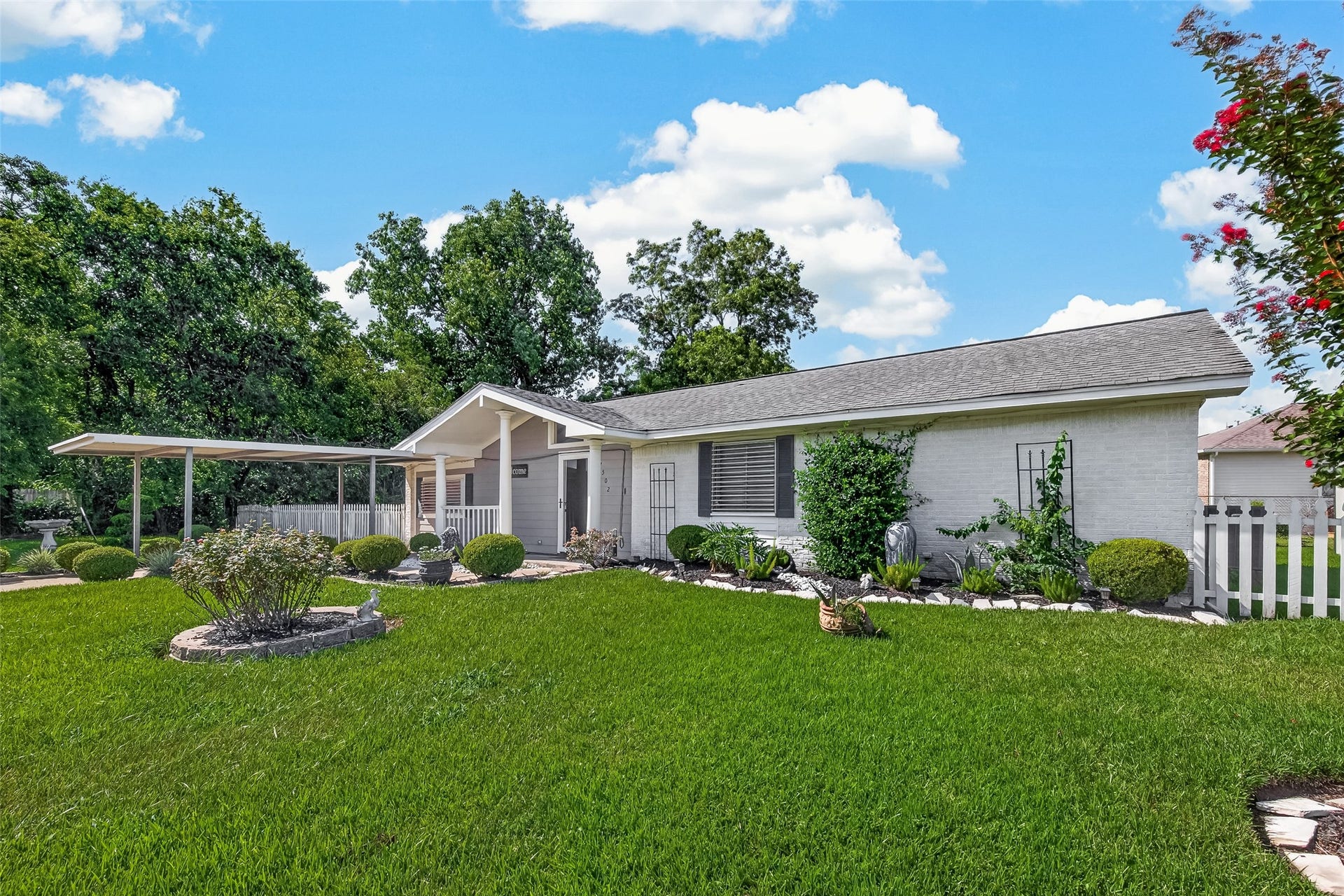 7502 Nightingale Circle, Texas City, TX 77591 Every detail reflects pride of ownershipfrom the manicured lawn and thoughtfully designed landscaping to the inviting front porch. This move-in ready home is waiting to welcome you home.