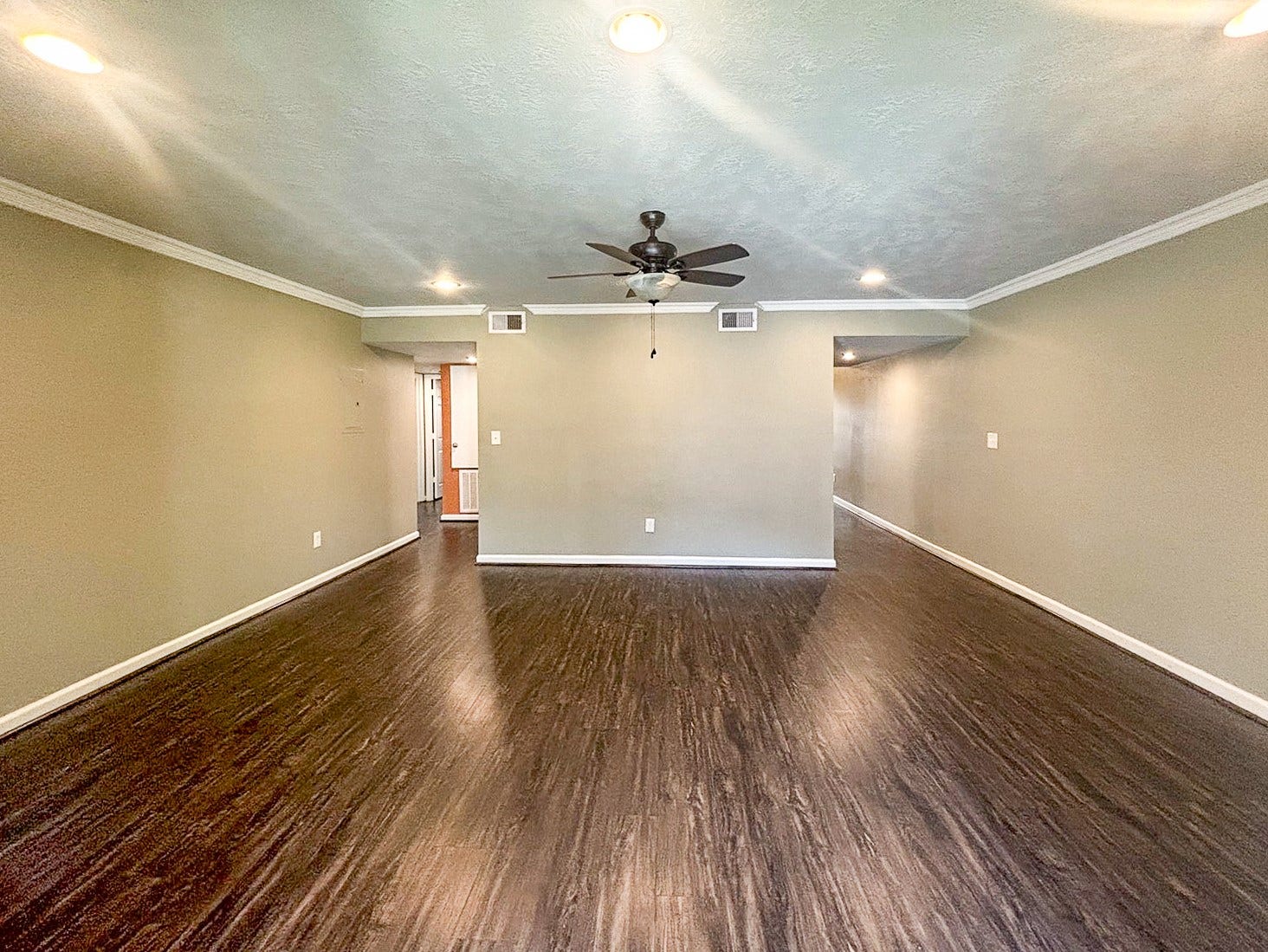 12633 Memorial Drive, #145, Houston, TX 77024 12633 Memorial Drive, #145, Houston, TX 77024