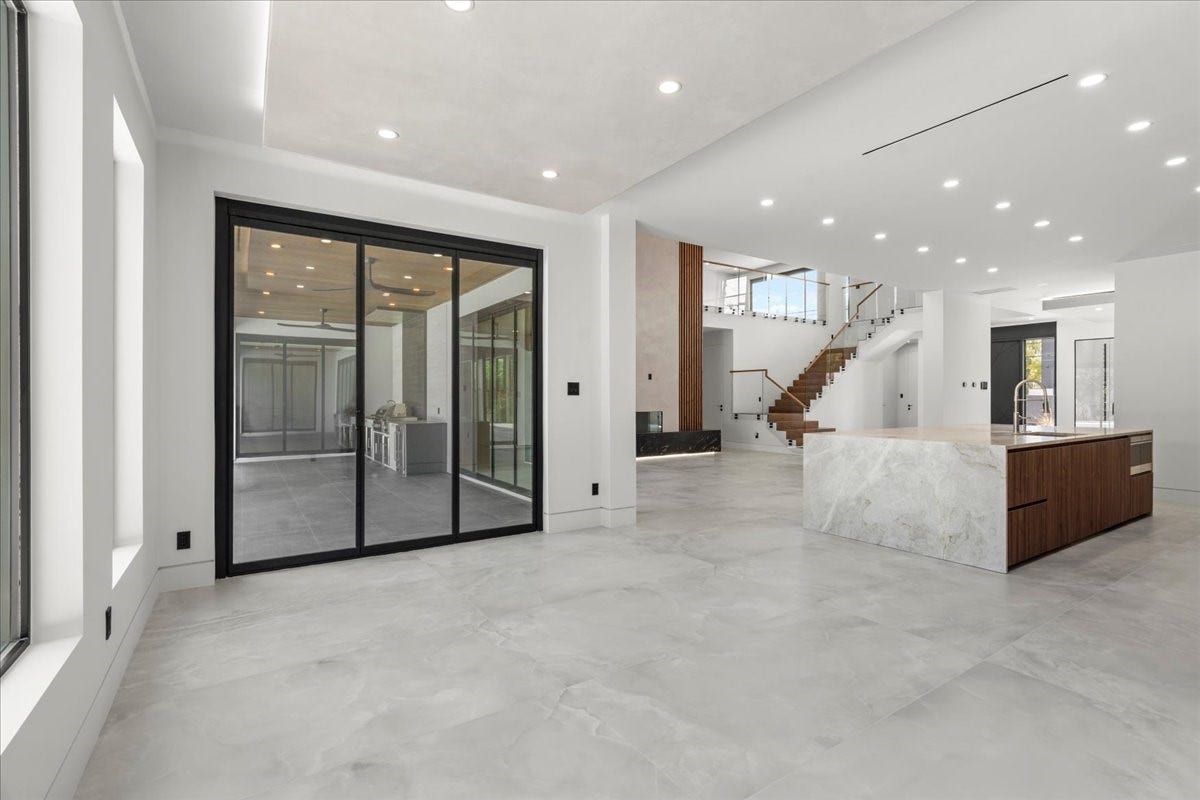827 Bunker Hill Road, Houston, TX 77024 827 Bunker Hill Road, Houston, TX 77024