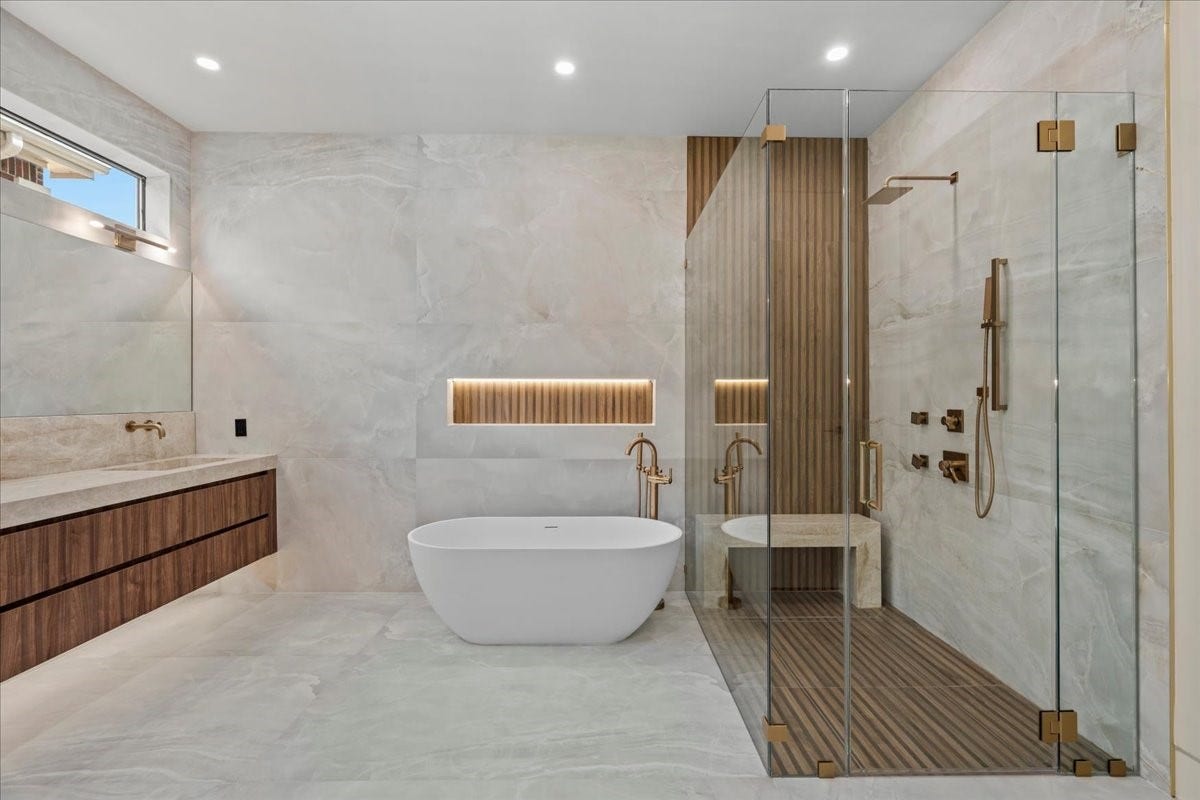 827 Bunker Hill Road, Houston, TX 77024 Master bathroom