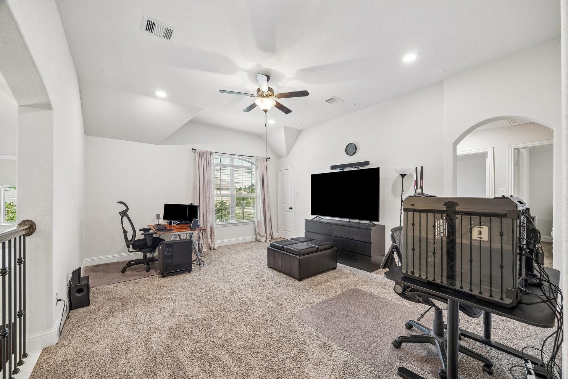 6031 Granite Shadow Lane, Porter, TX 77365 Oversized game room for entertainment.