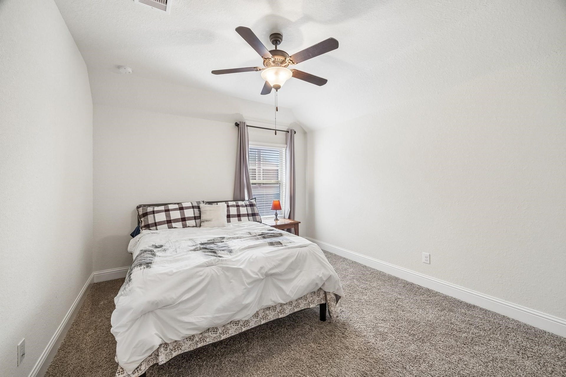6031 Granite Shadow Lane, Porter, TX 77365 ALL secondary bedrooms upstairs.