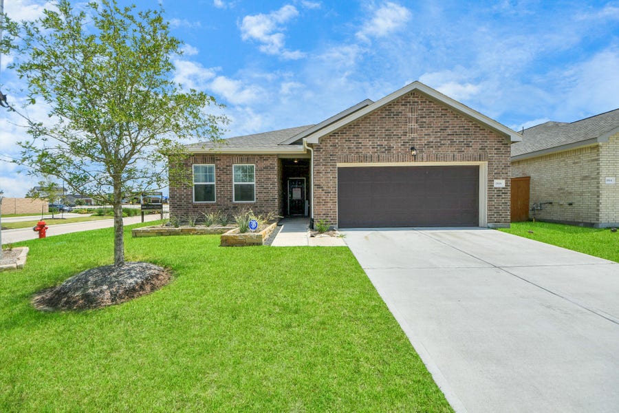 Property photo for 10317 Tuscan Valley Drive, Rosharon, TX