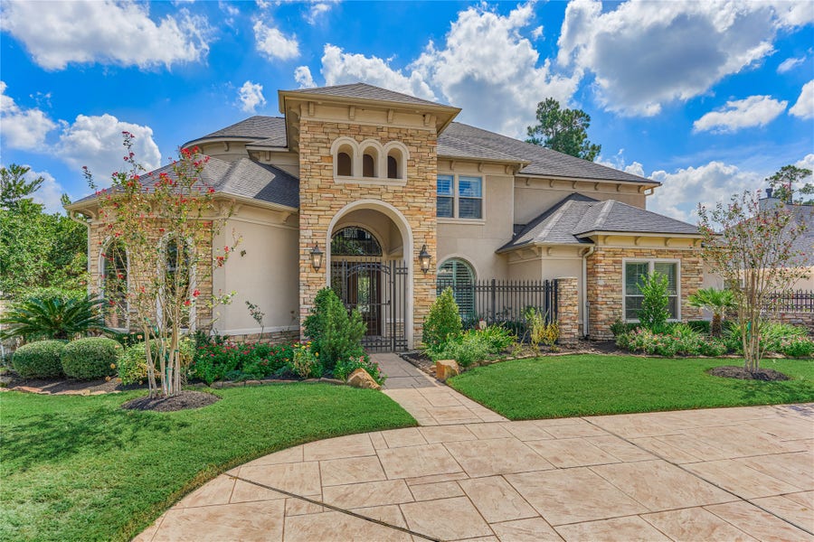 Property photo for 8003 Marshall Falls Drive, Spring, TX