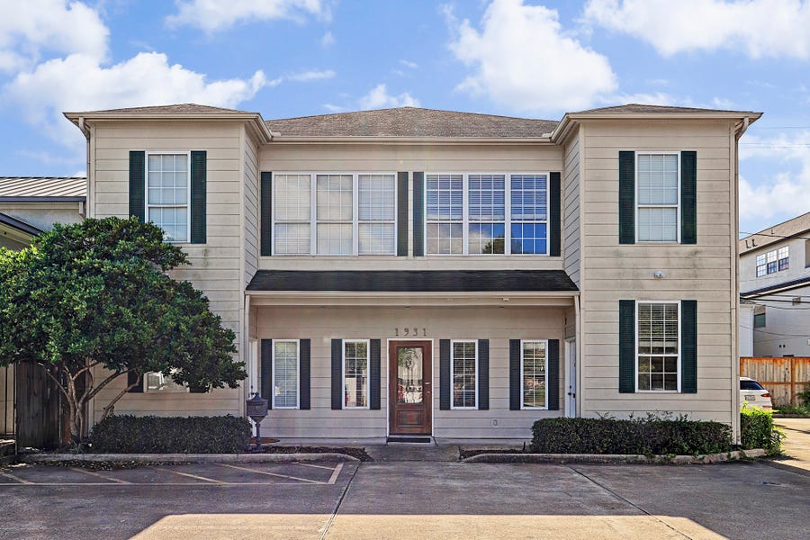 Property photo for 1931 Richmond Avenue, Houston, TX