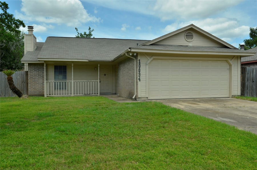 Property photo for 10094 Ash Fork Drive, Houston, TX
