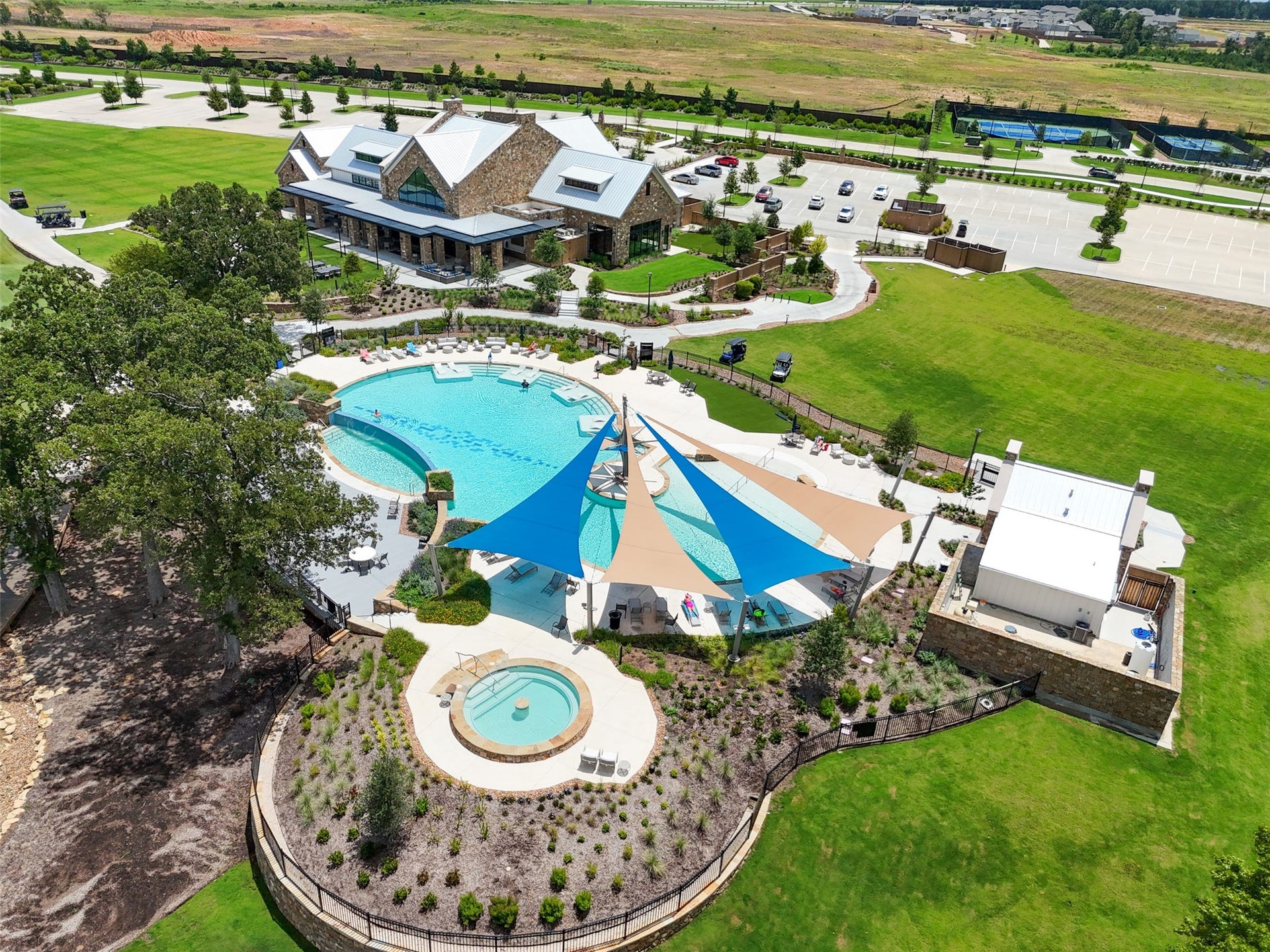 10135 Lehman Drive, Willis, TX 77318 The resort style pool