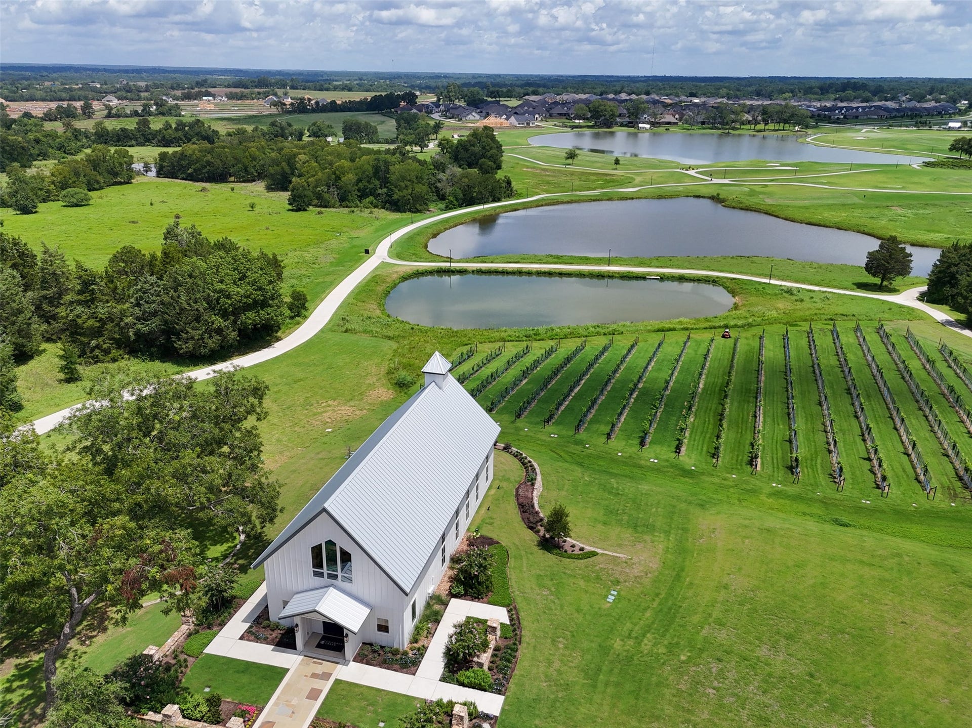 10135 Lehman Drive, Willis, TX 77318 The Chapel is a multipurpose space for residents to gather.