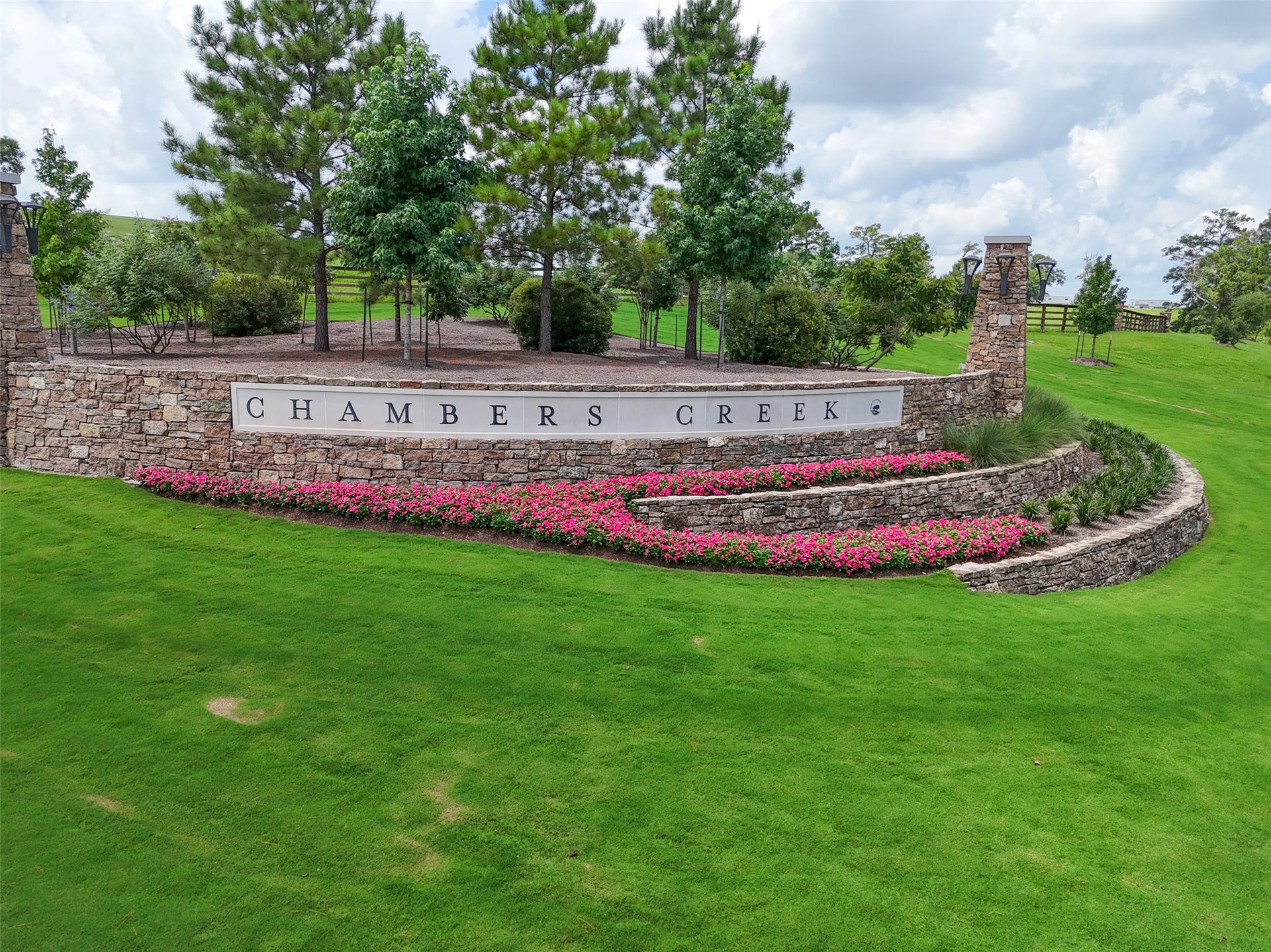 10135 Lehman Drive, Willis, TX 77318 Chambers Creek is controlled access community offering a lock & leave lifestyle for those 55 or better!