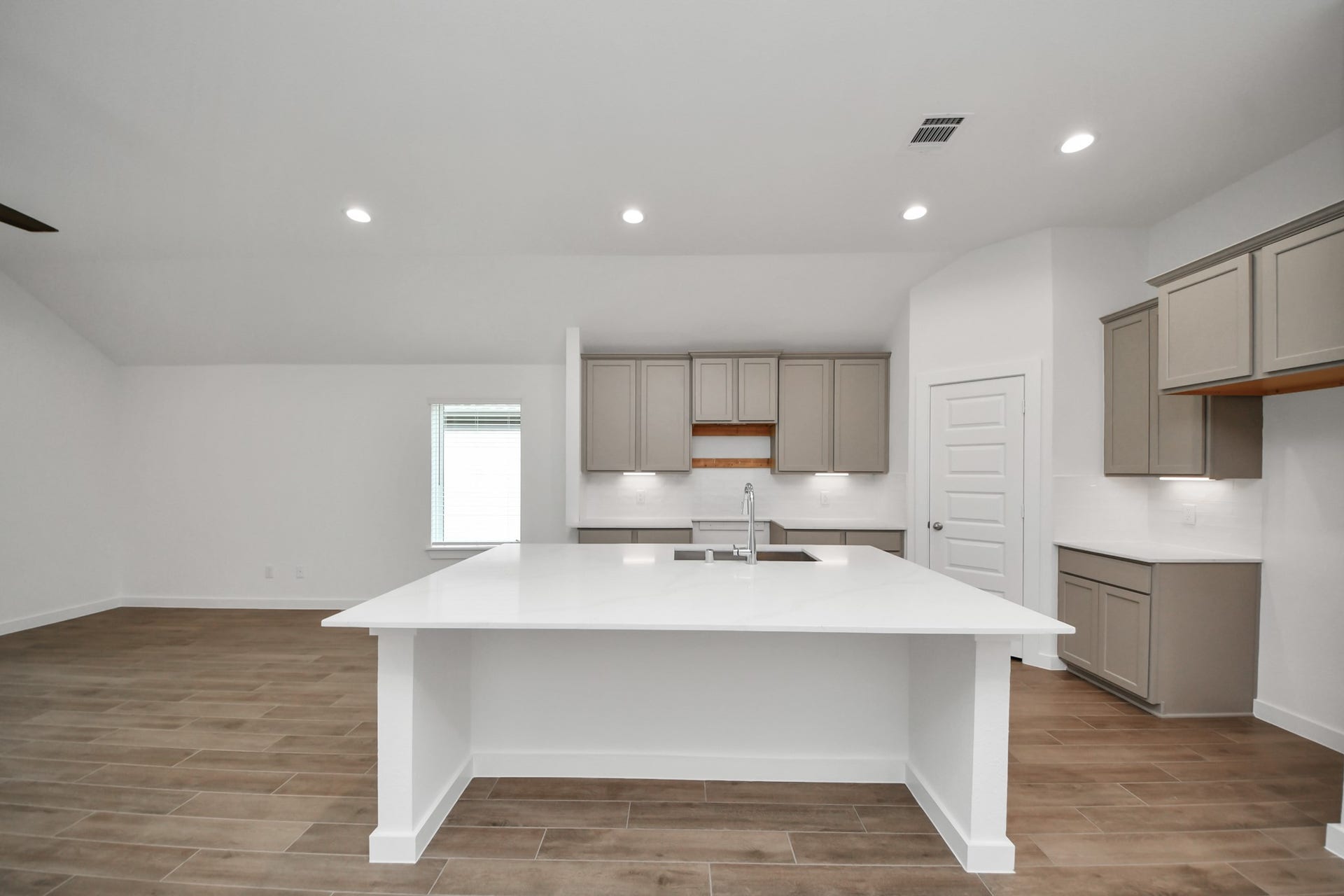 11719 Leafy Laurel Drive, Houston, TX 77066 11719 Leafy Laurel Drive, Houston, TX 77066