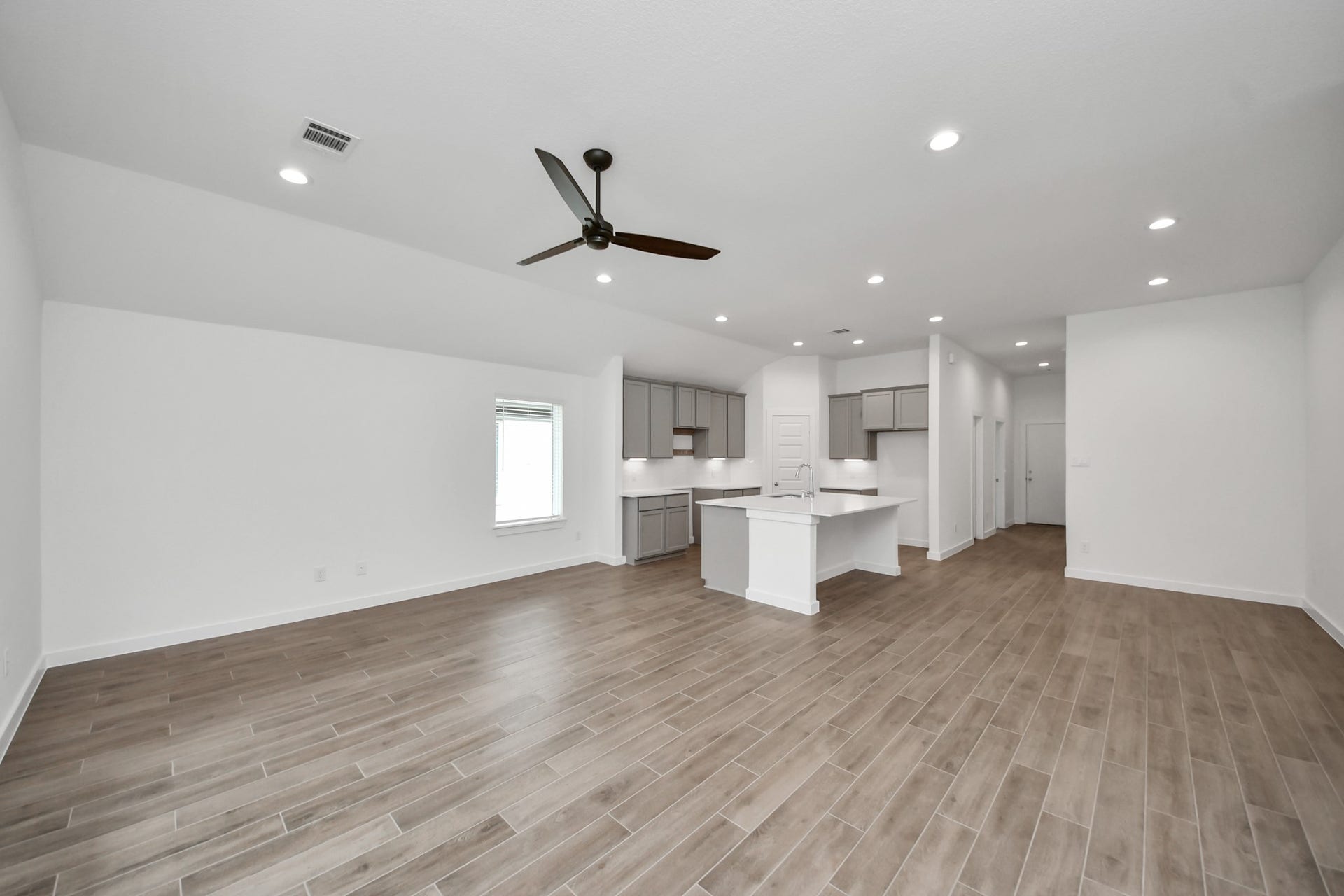 11719 Leafy Laurel Drive, Houston, TX 77066 11719 Leafy Laurel Drive, Houston, TX 77066