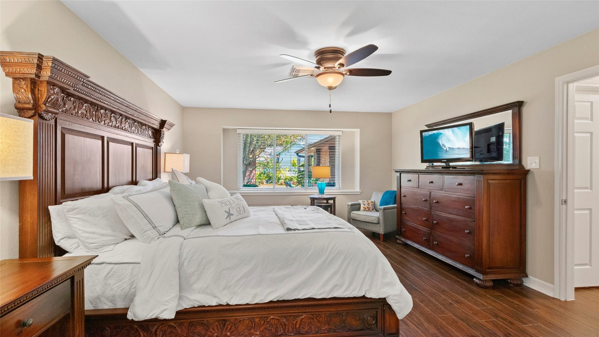 2704 Yorktown Drive, Dickinson, TX 77539 2704 Yorktown Drive, Dickinson, TX 77539