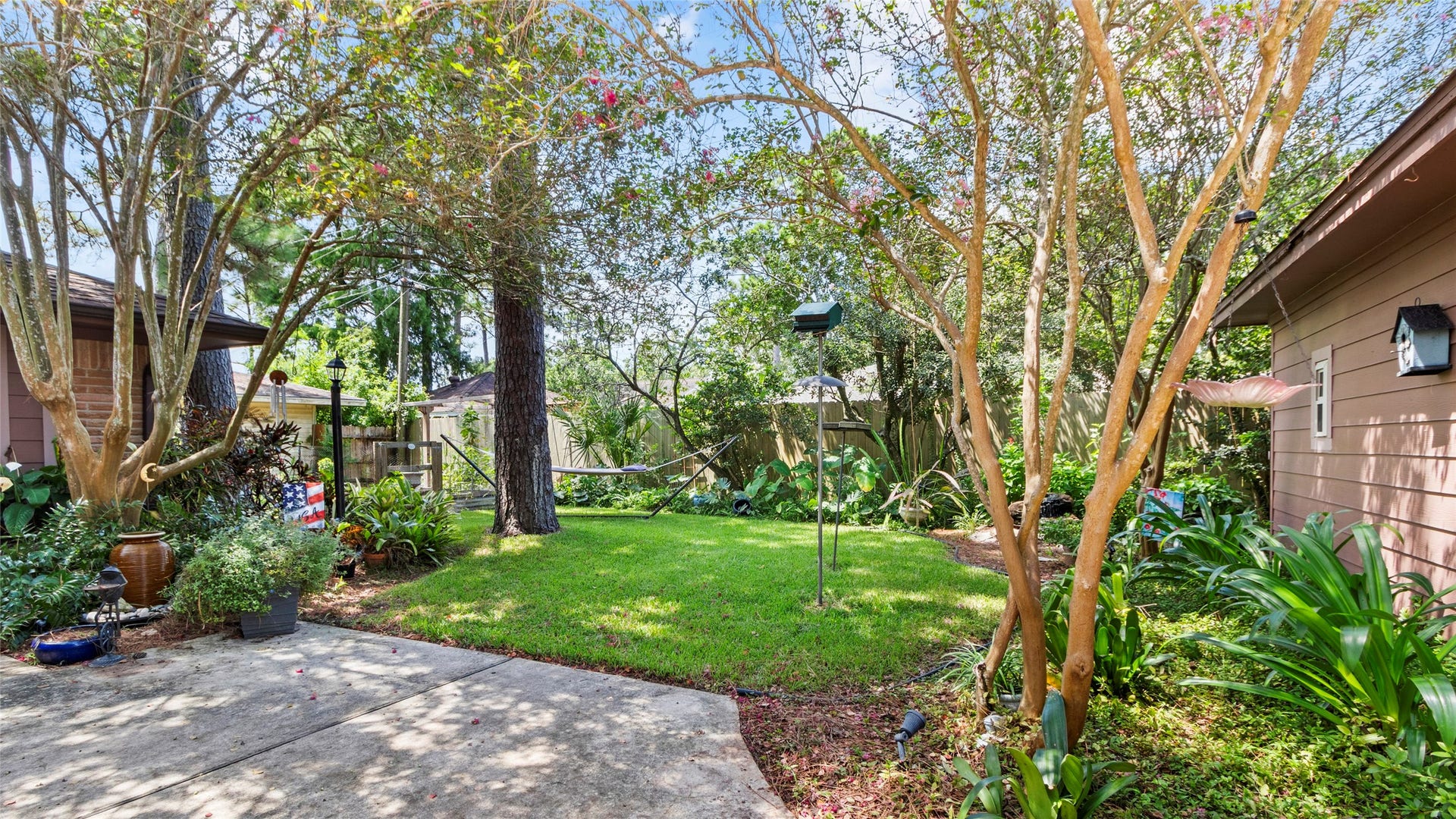 2704 Yorktown Drive, Dickinson, TX 77539 2704 Yorktown Drive, Dickinson, TX 77539