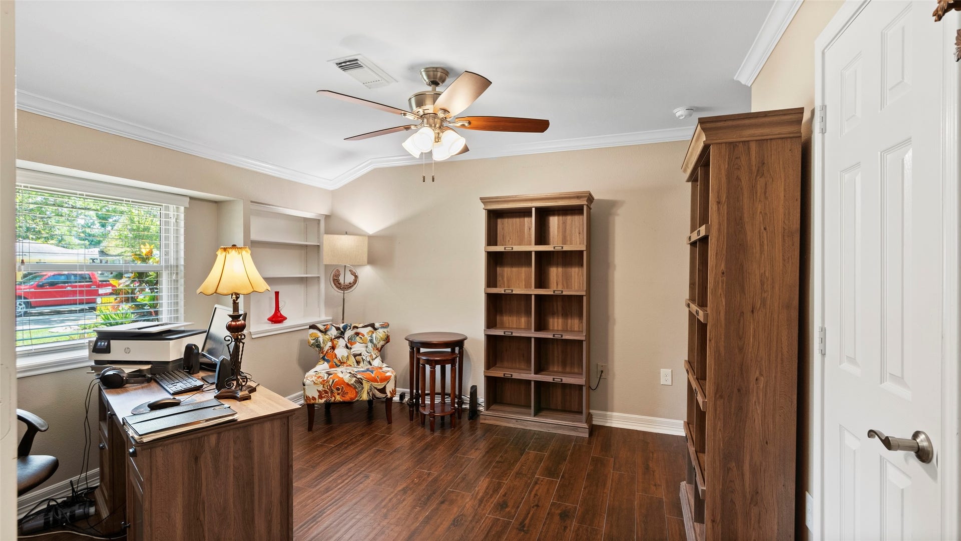 2704 Yorktown Drive, Dickinson, TX 77539 2704 Yorktown Drive, Dickinson, TX 77539