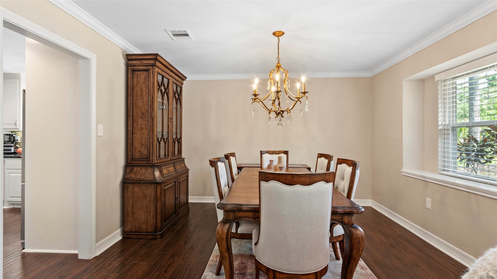 2704 Yorktown Drive, Dickinson, TX 77539 2704 Yorktown Drive, Dickinson, TX 77539