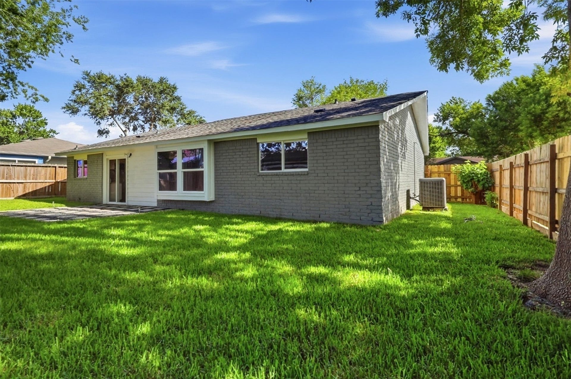 4767 Beechaven St, Houston, TX 77053 4767 Beechaven St, Houston, TX 77053