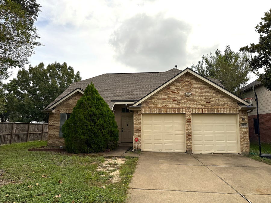 Property photo for 9310 Enmore Court, Houston, TX