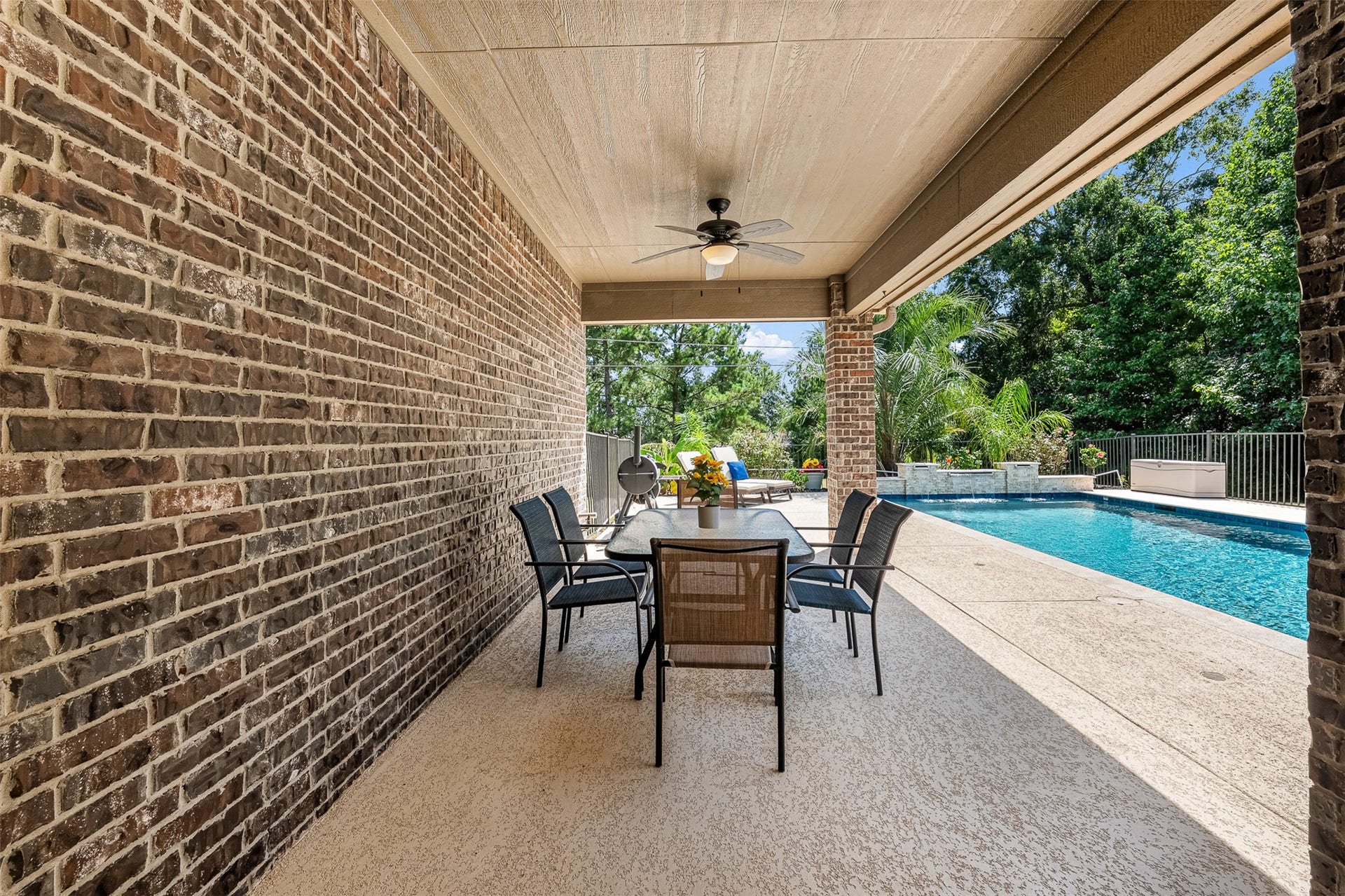 8992 Wind Jammer Lane, Montgomery, TX 77316 8992 Wind Jammer Lane, Montgomery, TX 77316