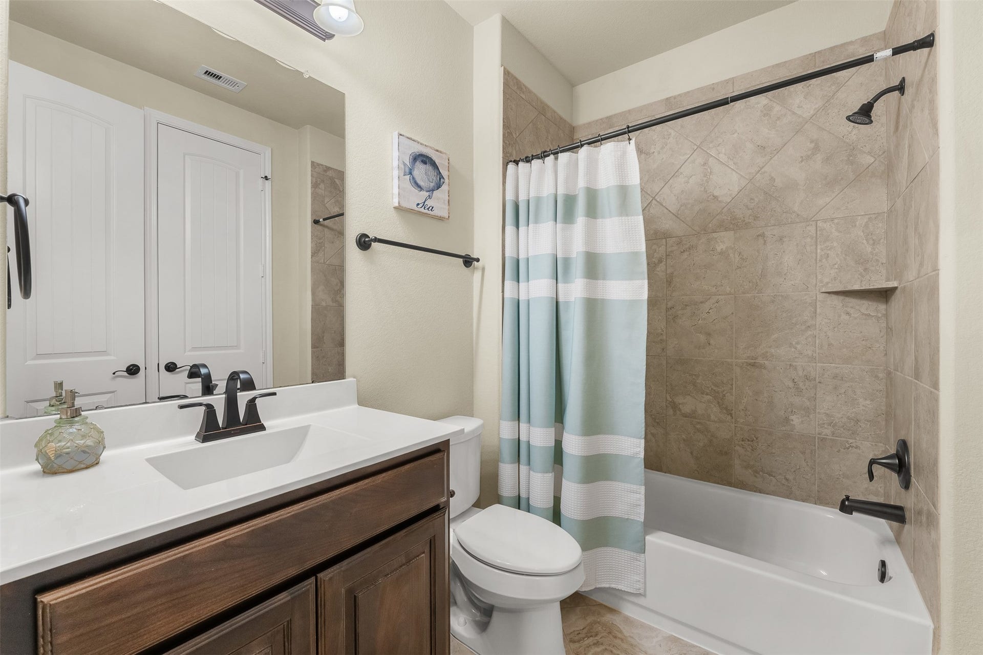 8992 Wind Jammer Lane, Montgomery, TX 77316 8992 Wind Jammer Lane, Montgomery, TX 77316