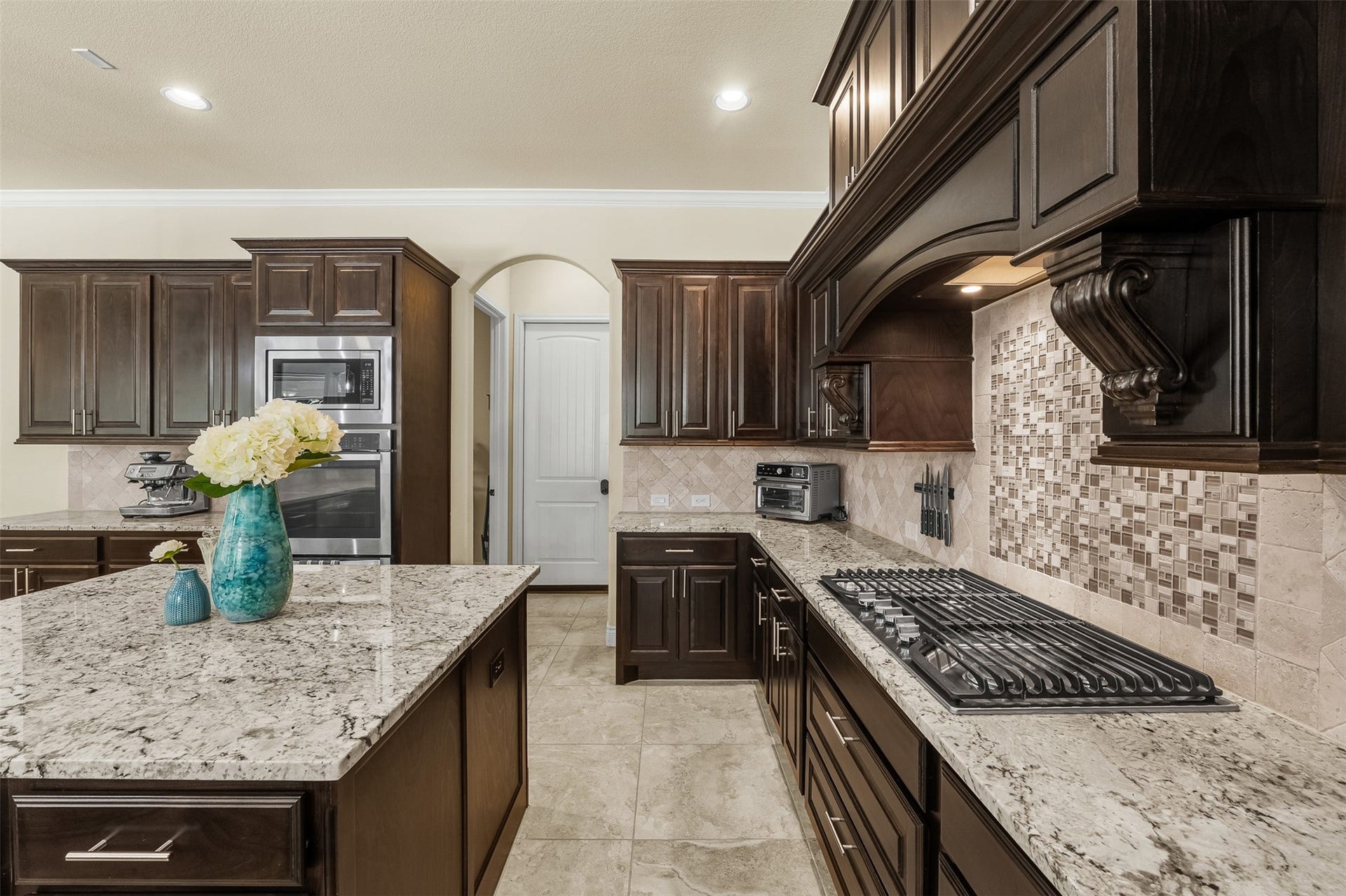 8992 Wind Jammer Lane, Montgomery, TX 77316 8992 Wind Jammer Lane, Montgomery, TX 77316