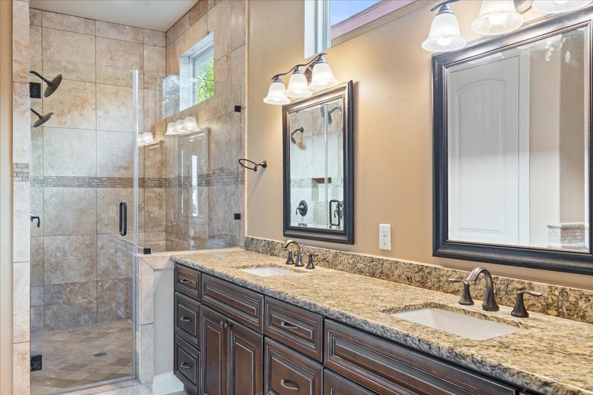 1518 Amundsen Street, Houston, TX 77009 1518 Amundsen Street, Houston, TX 77009