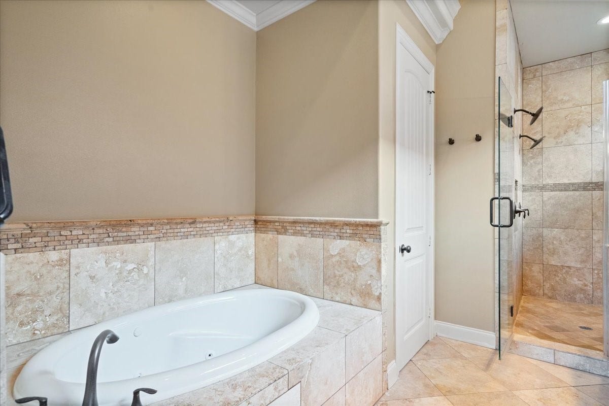 1518 Amundsen Street, Houston, TX 77009 1518 Amundsen Street, Houston, TX 77009