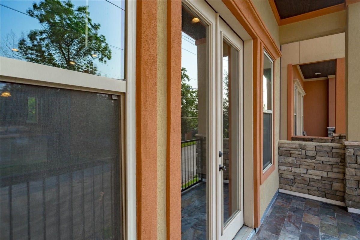 1518 Amundsen Street, Houston, TX 77009 1518 Amundsen Street, Houston, TX 77009