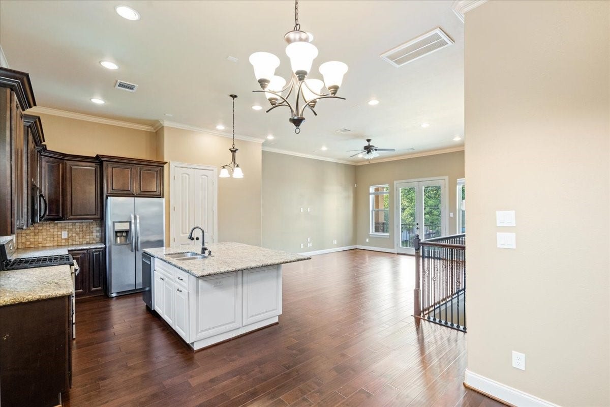 1518 Amundsen Street, Houston, TX 77009 1518 Amundsen Street, Houston, TX 77009