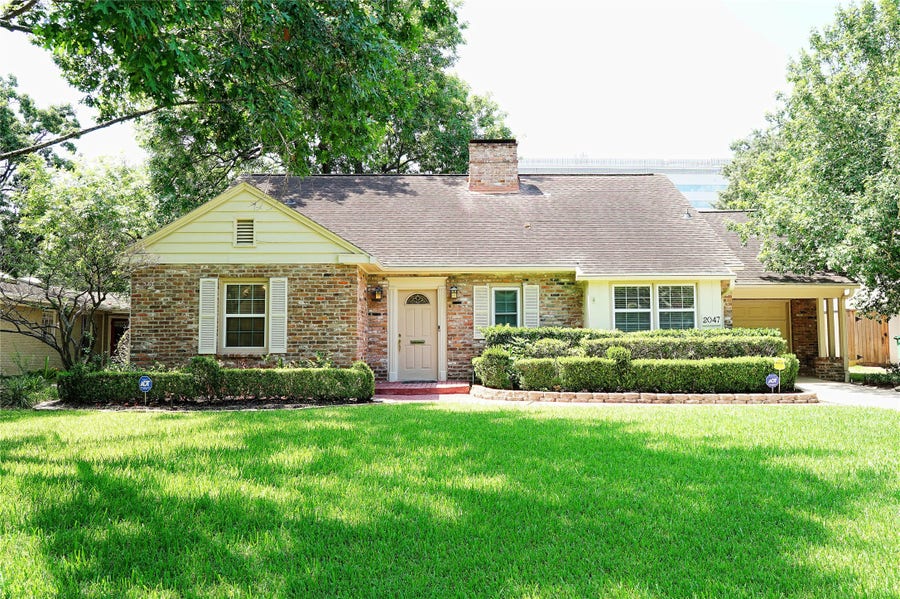 Property photo for 2047 Mcclendon Street, Houston, TX