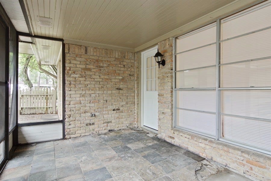 25502 Hickory Valley Lane, Spring, TX 77373