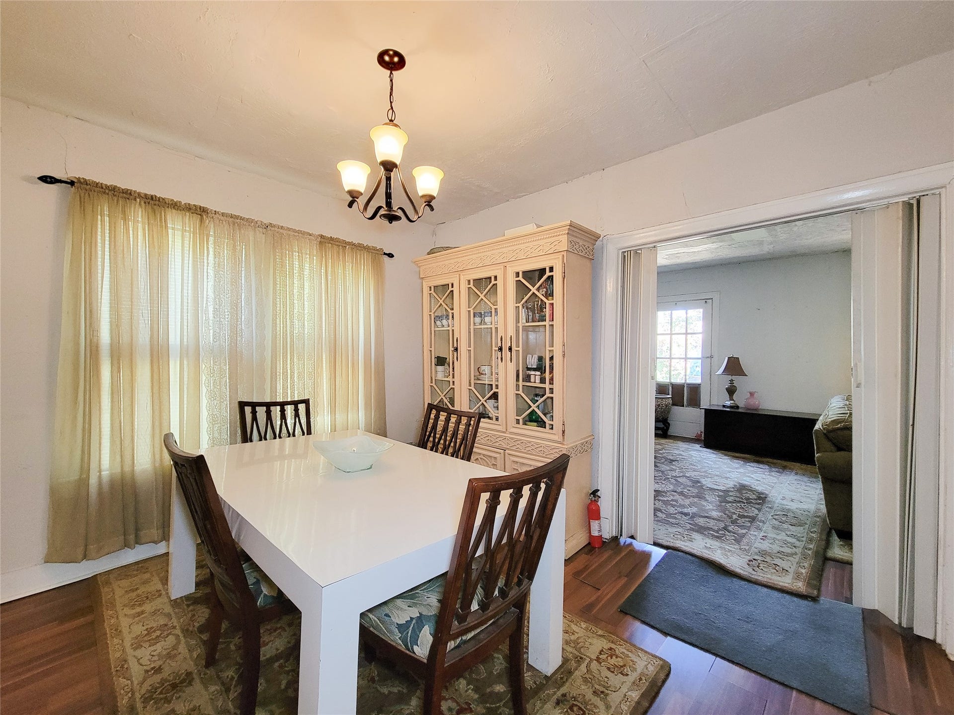 1574 Godwin Street, Houston, TX 77023 1574 Godwin Street, Houston, TX 77023