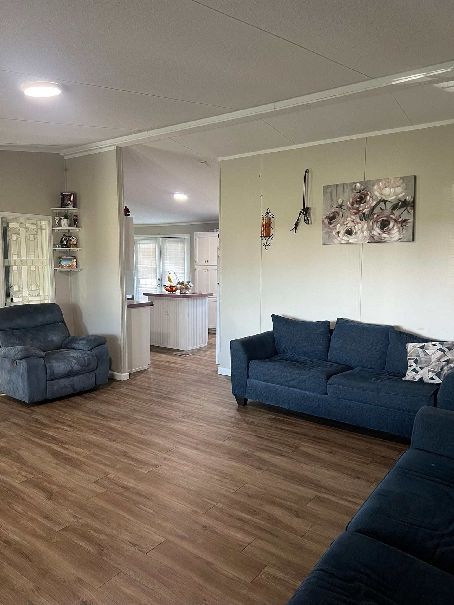 17343 Premium Drive, Hockley, TX 77447 living room area