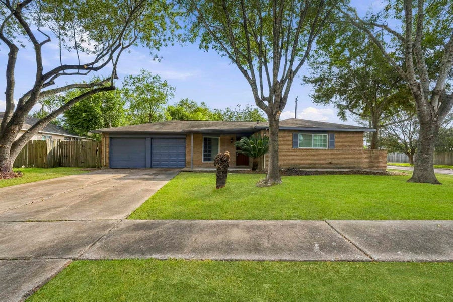 Property photo for 4902 Ridgestone Street, Houston, TX
