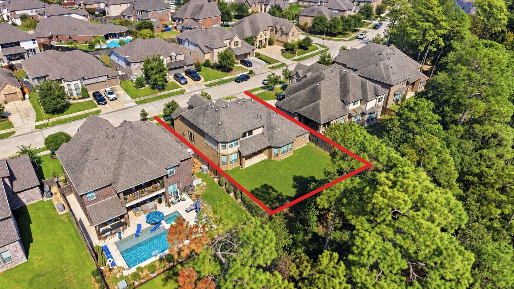 13920 N Lake Branch Lane, Houston, TX 77044 NO backyard neighbors.