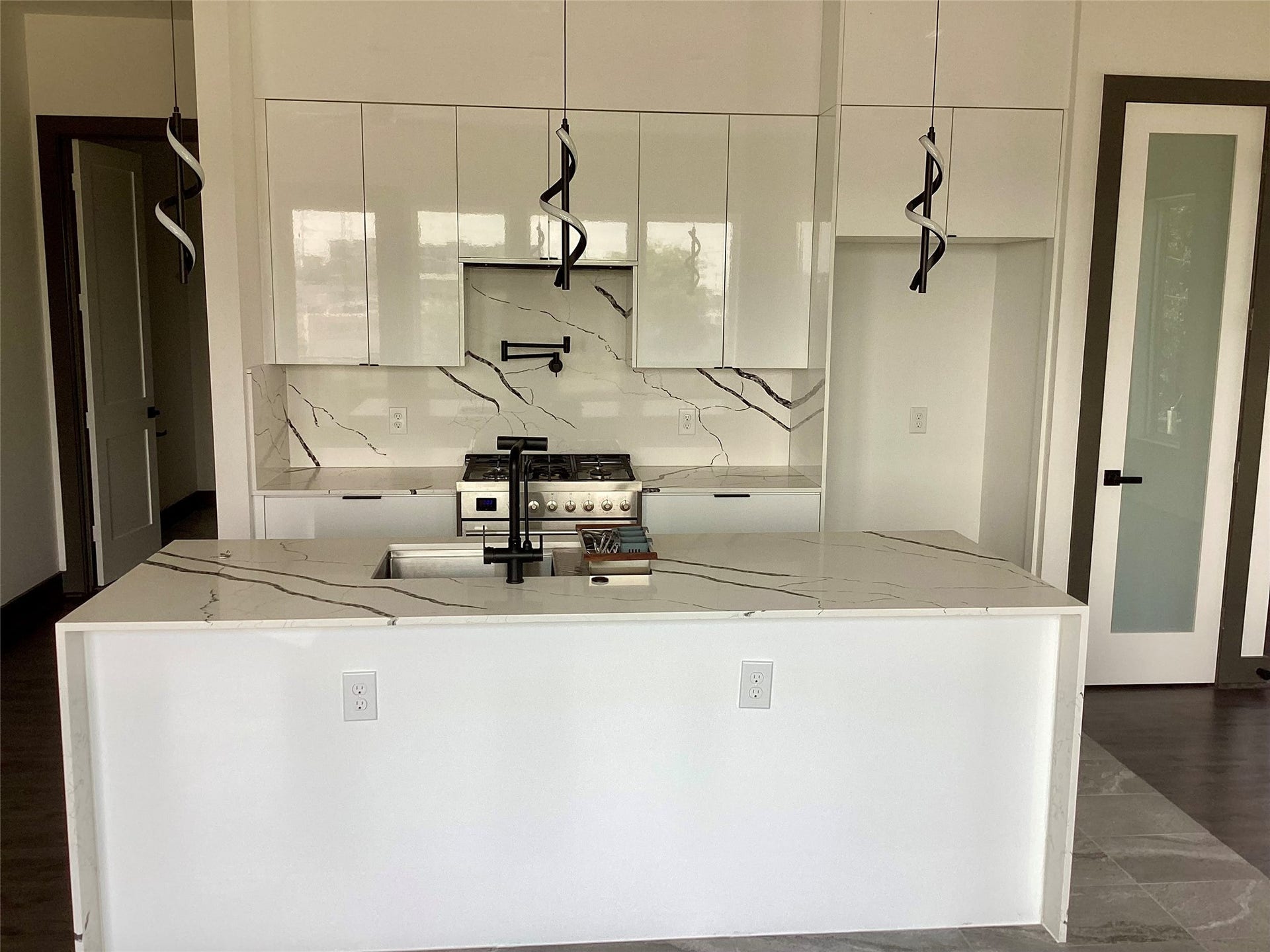3114 Clay Street, Houston, TX 77003 Kitchen