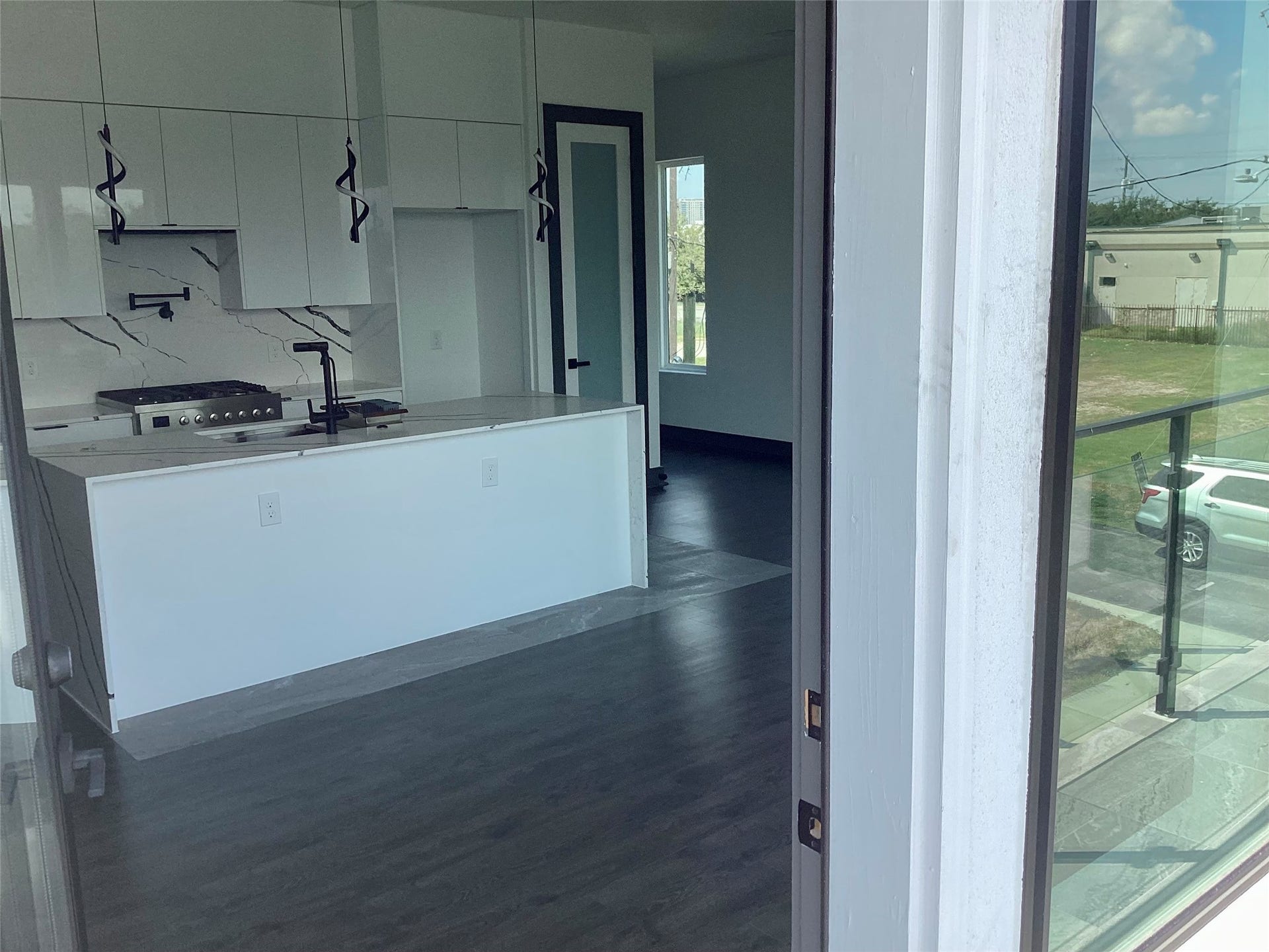 3114 Clay Street, Houston, TX 77003 Kitchen from balcony