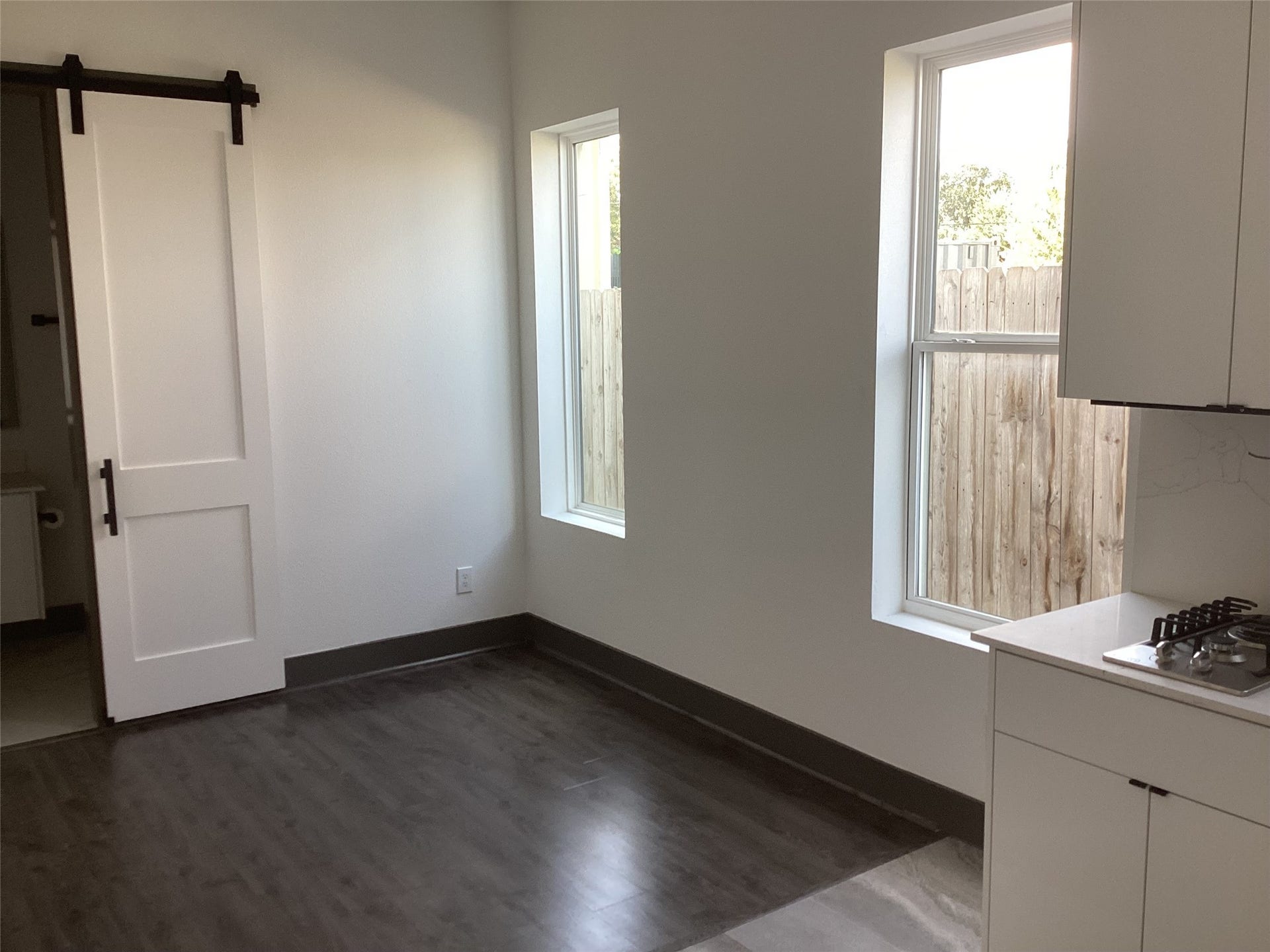 3114 Clay Street, Houston, TX 77003 Guest suite