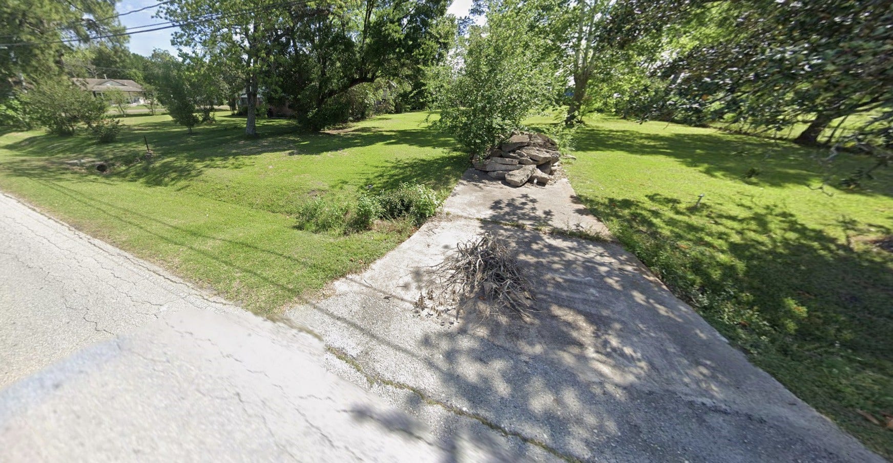 2915 Lily Street, Pasadena, TX 77503 Street view