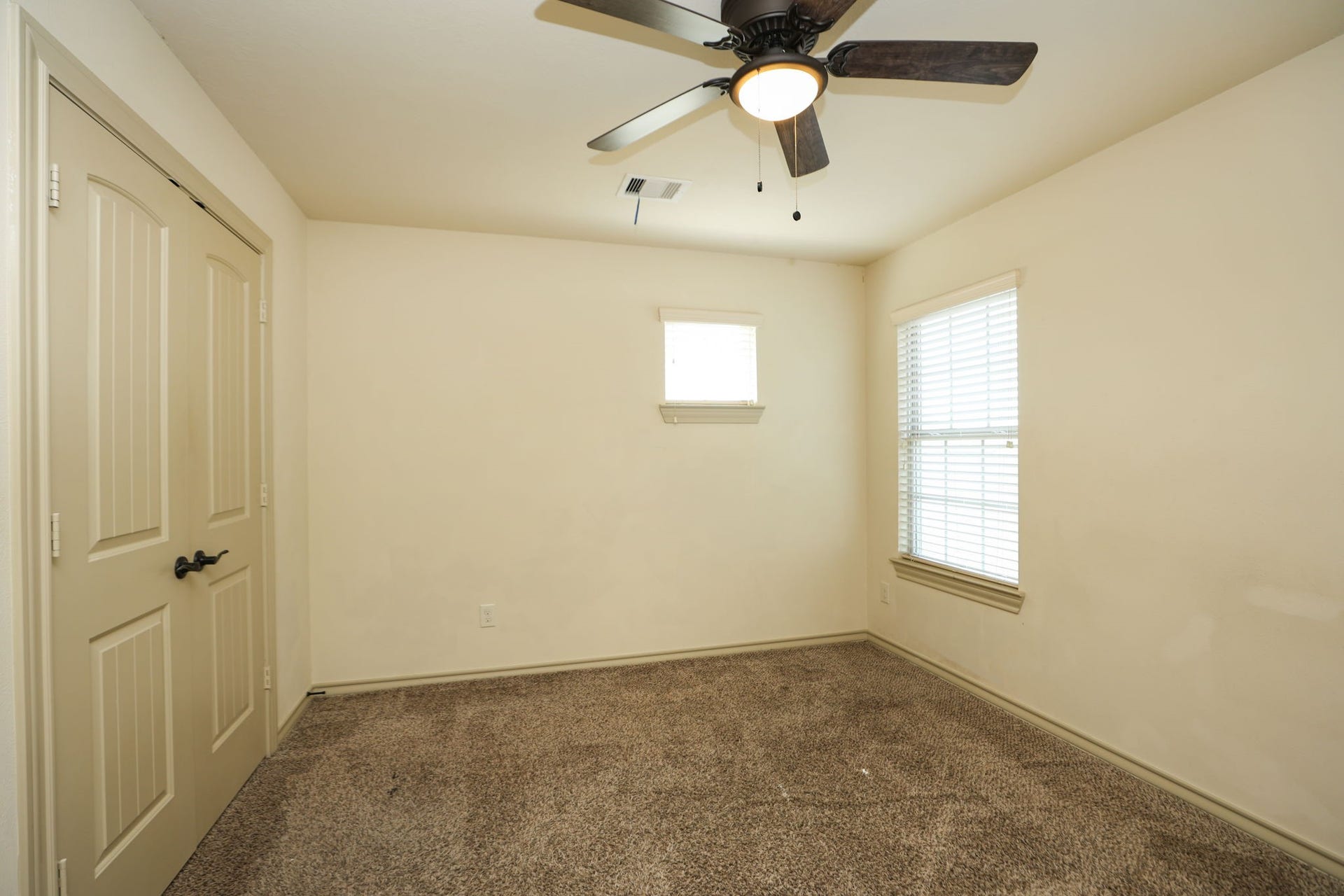 3222 Selene Drive, Missouri City, TX 77459 3222 Selene Drive, Missouri City, TX 77459